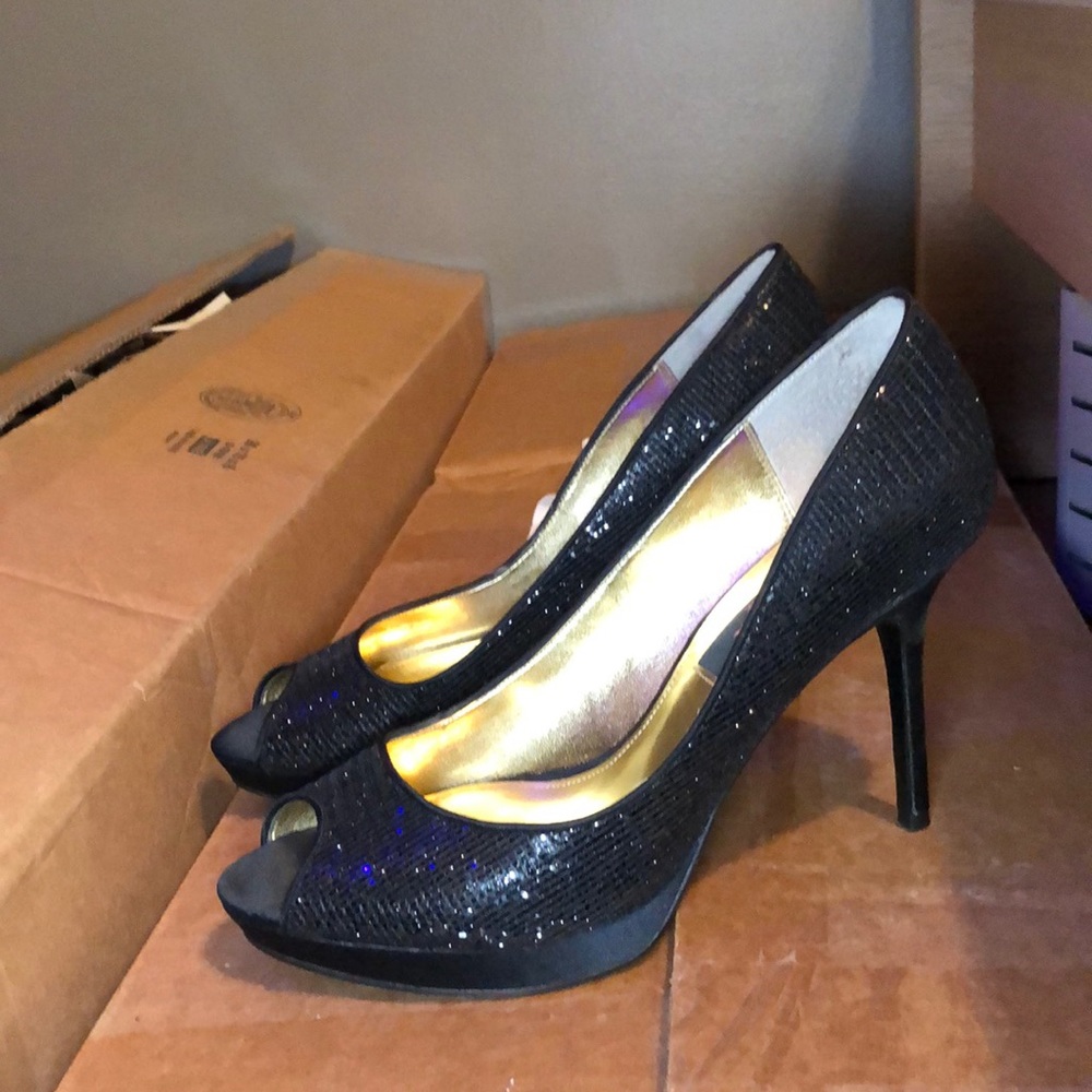 Sequence Black Heels